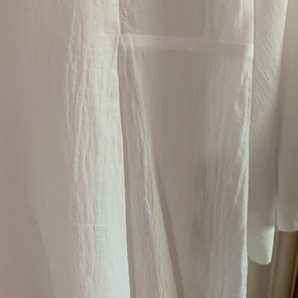 Vince White V Neck Blouse with Inset Panel front and back Sz S - Picture 7 of 7